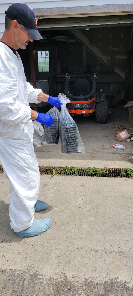 Preventative maintenance is key! A Magnum Pest Control technician setting out termite inspection and extermination traps. Preventative maintenance is key! A Magnum Pest Control technician setting out termite inspection and extermination traps.